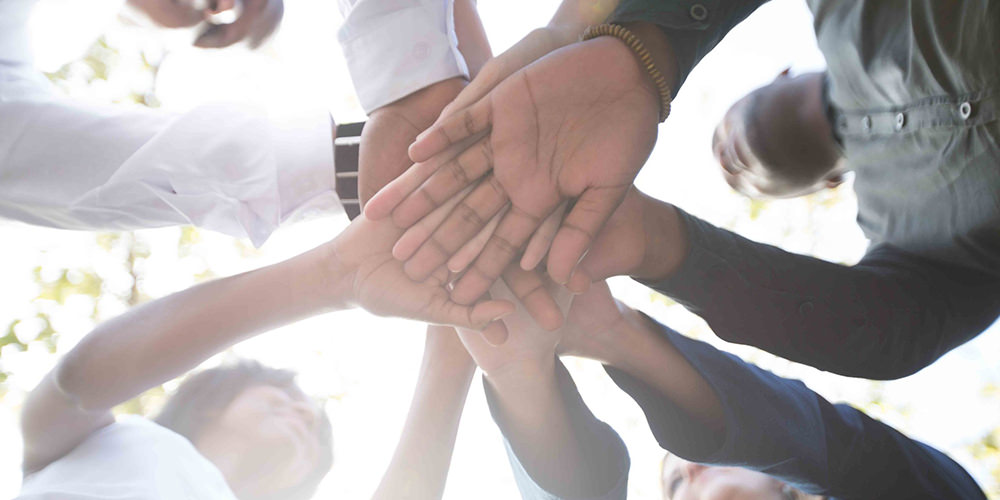 Build a community of donors to start a nonprofit