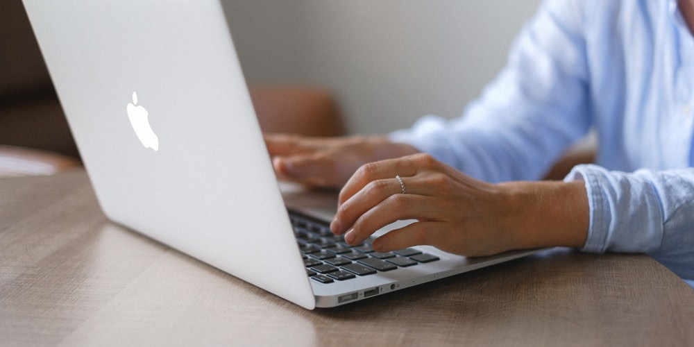 How does Anedot Support handle high-volume periods and handle each donor with care?