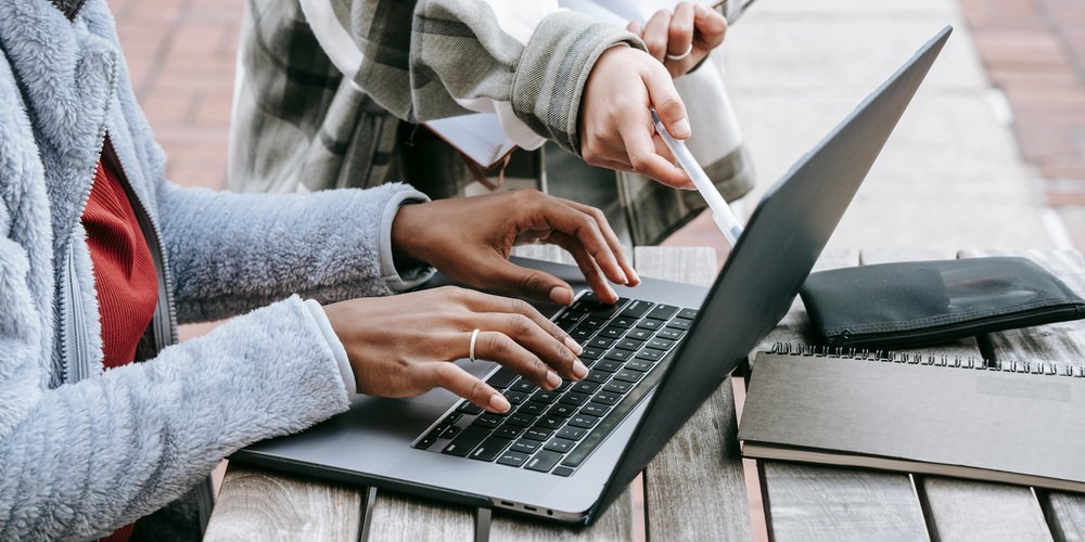 Helpful nonprofit email marketing metrics to track